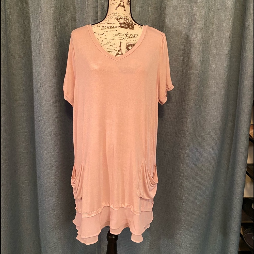 Logo tunic
